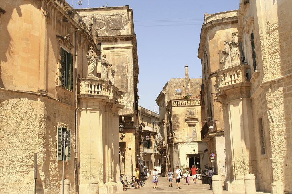 B&B Le Comari Salentine Lecce Exterior foto