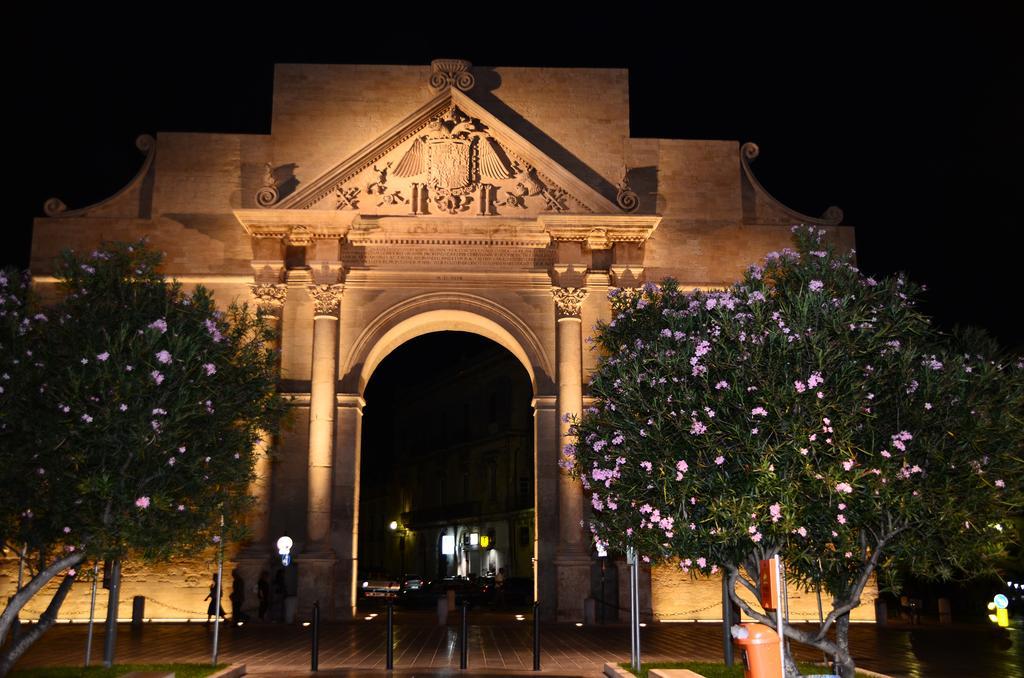 B&B Le Comari Salentine Lecce Exterior foto