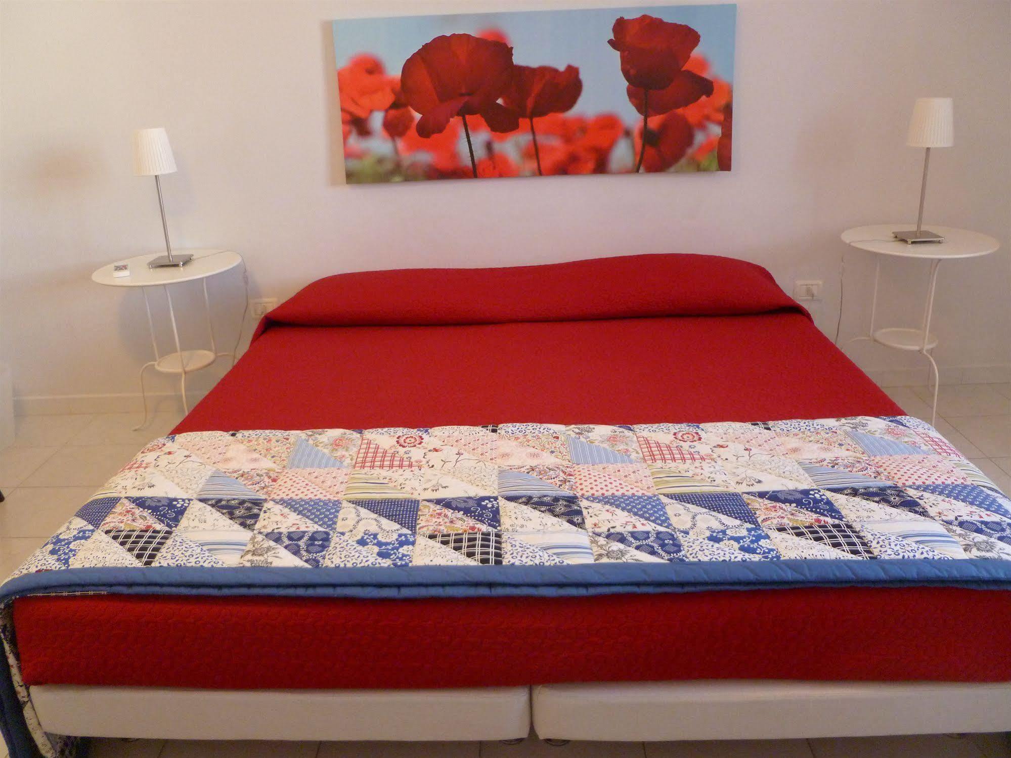B&B Le Comari Salentine Lecce Exterior foto