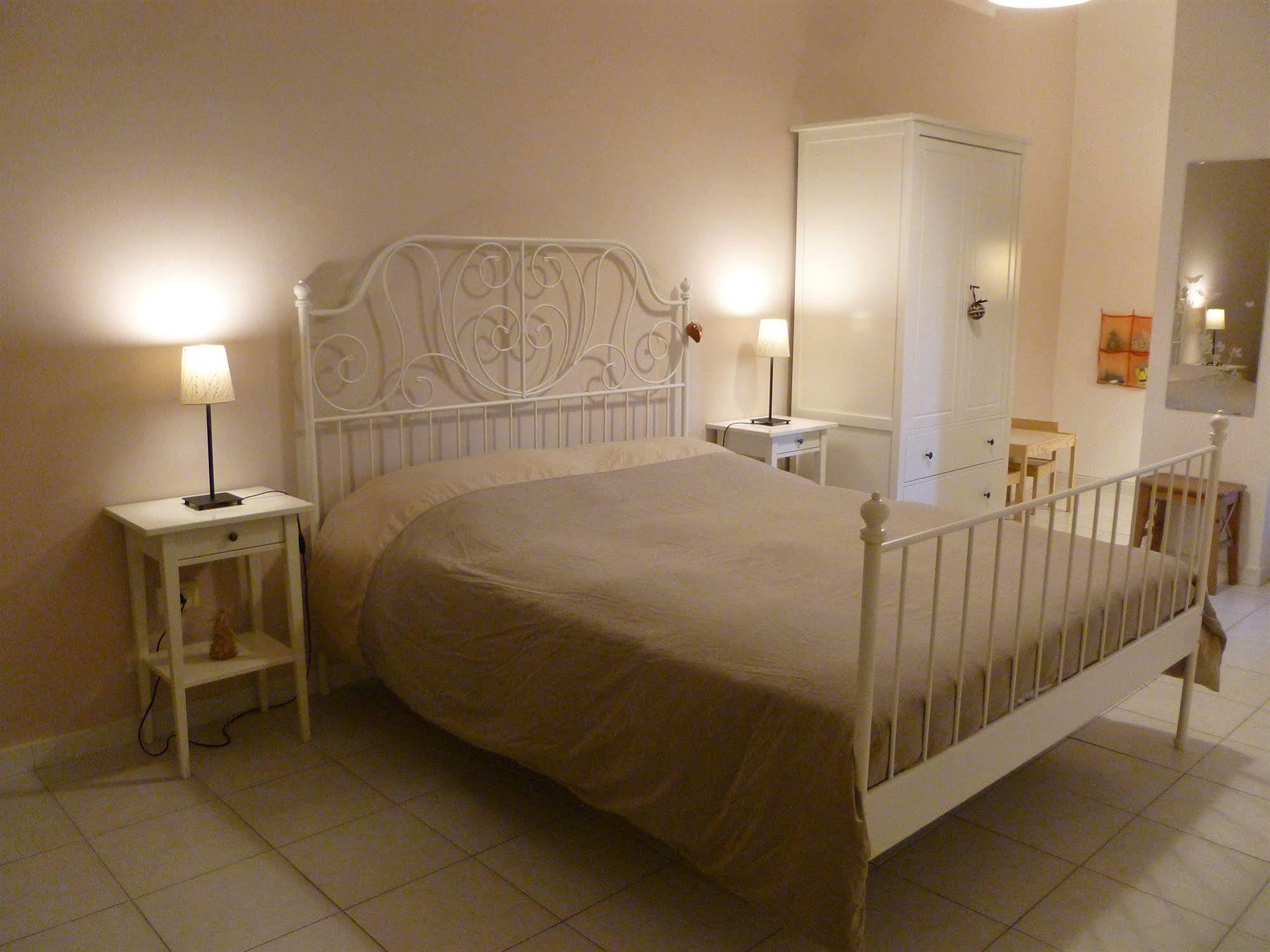 B&B Le Comari Salentine Lecce Exterior foto